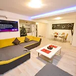 Dreamtime Apartment